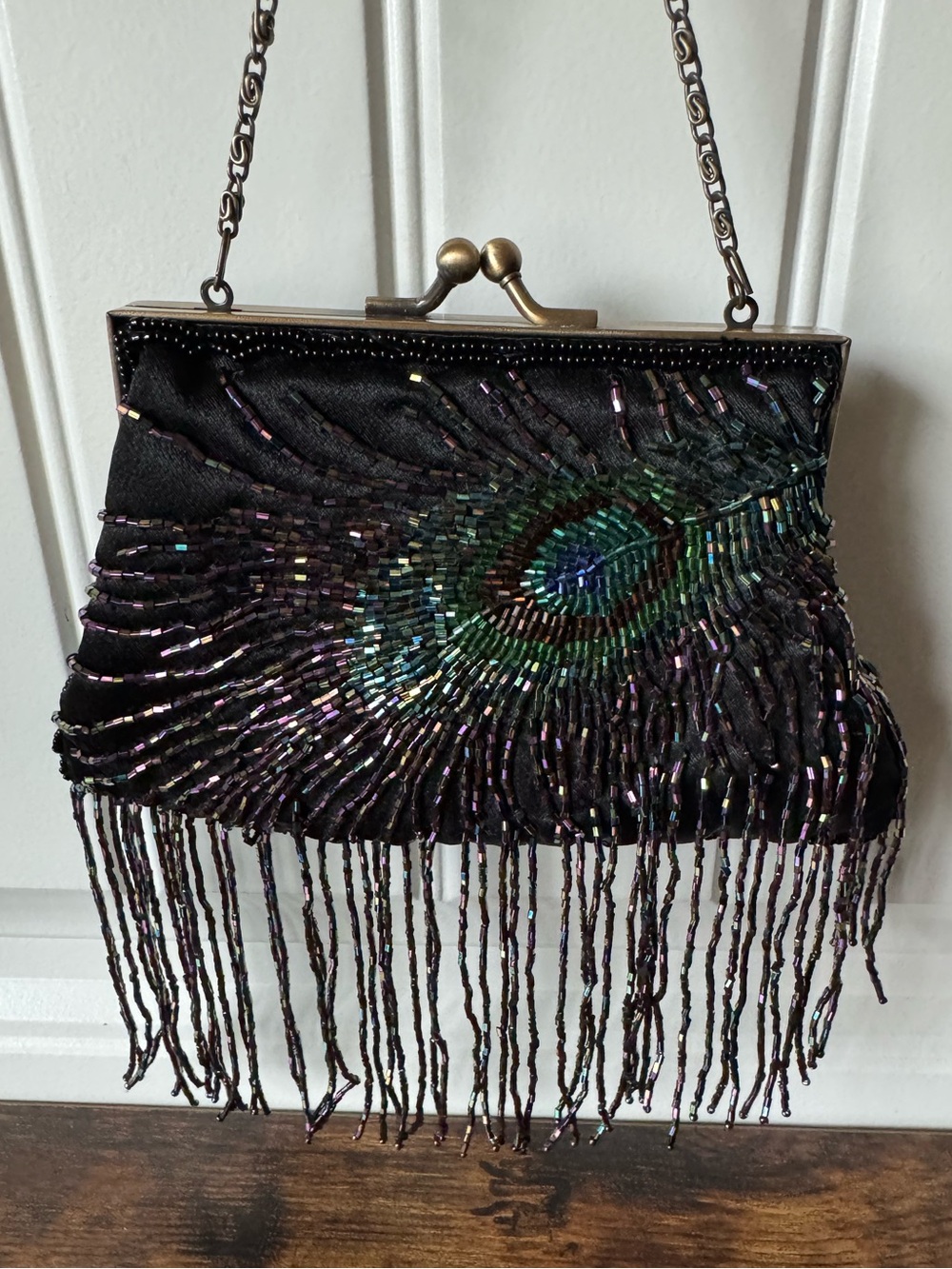 Menbur Peacock Beaded Kiss Lock Evening Bag Fringe Chain Purse - Picture 2 of 11